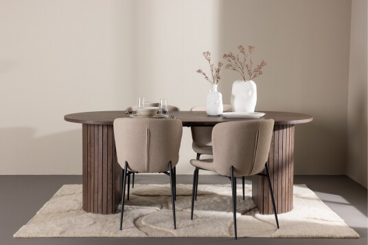 Härön Spisegruppe 200 cm Oval med 4 Modesto stoler   Mocca/Beige