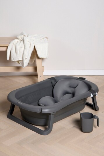 Beemoo CARE Assist Badebalje Inkl. Badestøtte & Skyllekanne Deep Grey