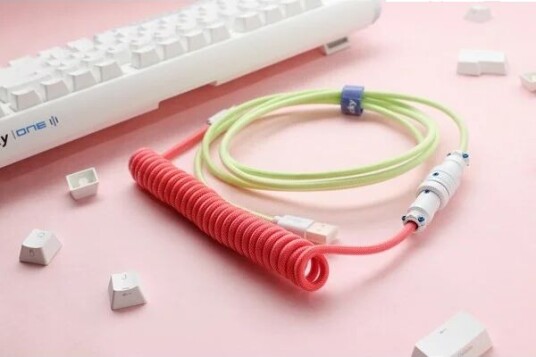 Ducky Premicord Strawberry Frog Spiralkabel USB-C til USB-A 1,8m Grønn Ducky Premicord Strawberry Frog Spiralkabel USB-C til USB-A 1,8m Grønn