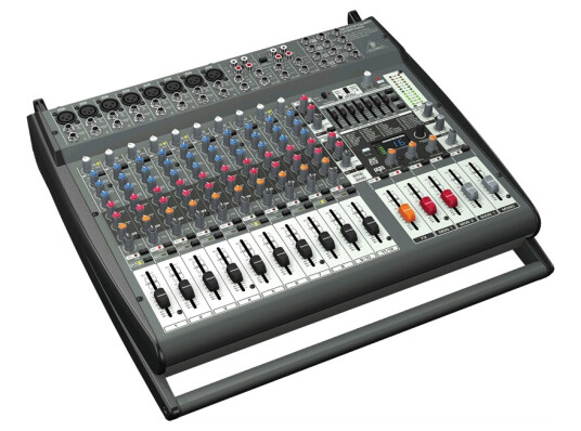 Behringer PMP 4000 Bundle Behringer PMP 4000 Bundle