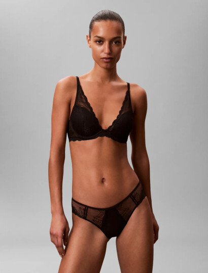 Calvin Klein Lightly Lined Plunge Black C x 75 Calvin Klein Lightly Lined Plunge Black C x 75