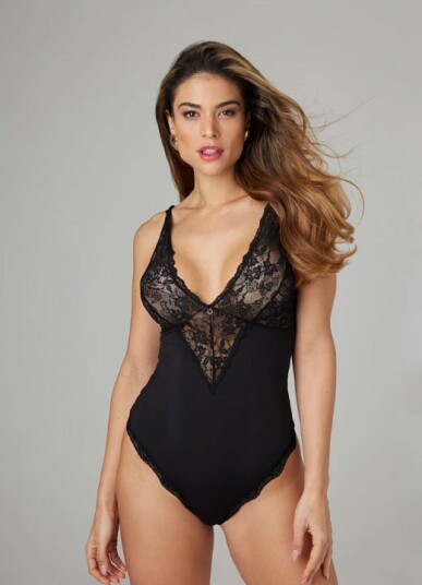 Christine - Elegant Body with Lace Celeste