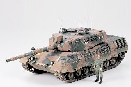 Tamiya 1/35 Leopard A4 Westtysk Stridsvogn Byggesett - Militærmodell