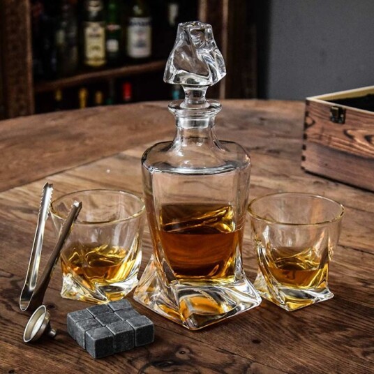 Mikamax Whisky Karaffelsett Twisted Mikamax Whisky Karaffelsett Twisted