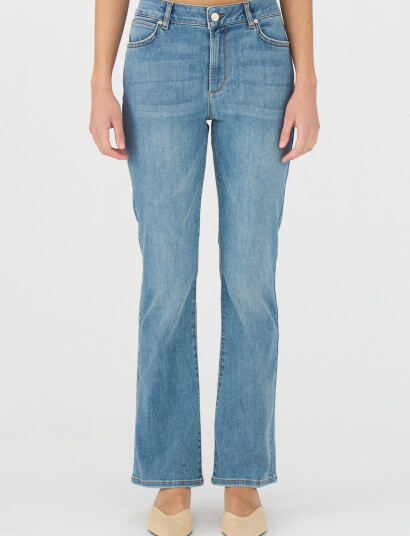 IVY Copenhagen Ivy-Johanna Kick Flare Jeans Wash S - Blue - 28 x 30