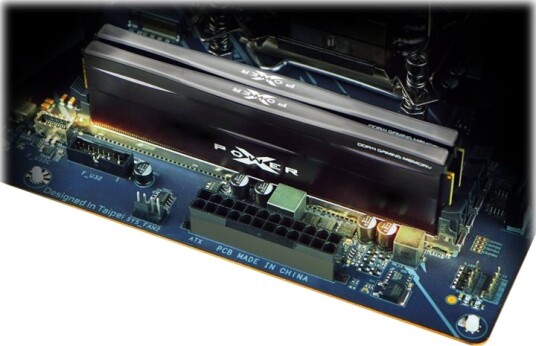 Silicon Power Xpower Zenith DDR4 16GB 3200MT/s CL16 SP016GXLZU320BDC
