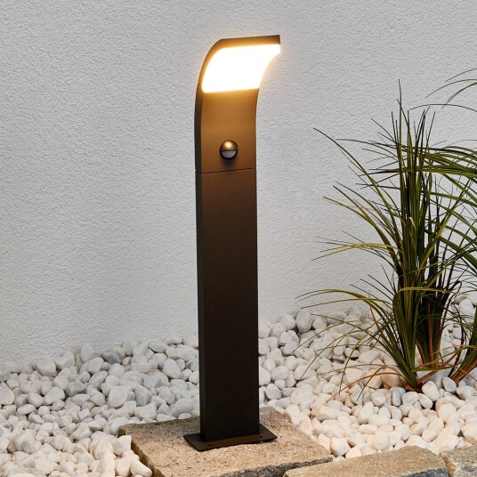 Lucande Timm - LED-gatelampe med bevegelsessensor, 60 cm Lucande Timm - LED-gatelampe med bevegelsessensor, 60 cm