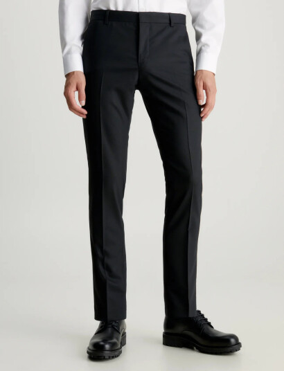 Calvin Klein Stretch Wool Slim Su - Black - 48