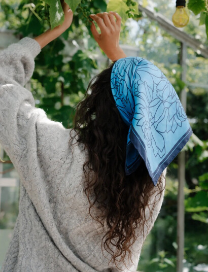 Becksöndergaard Stencia Tulip Sia Scarf Blue ONE SIZE Becksöndergaard Stencia Tulip Sia Scarf Blue ONE SIZE