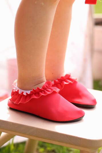 Vanilla COPENHAGEN Berry Red Badesko - Frill 26-27