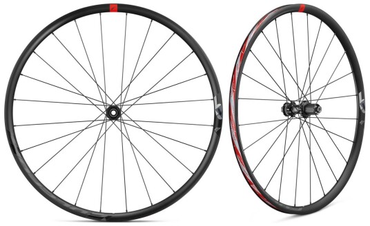 Fulcrum Racing 6 Disc Thru Axle Hjulsett