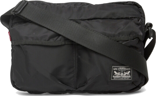 Levi"s® Mission Bay Crossbody Caviar Black ONE SIZE Levi"s® Mission Bay Crossbody Caviar Black ONE SIZE