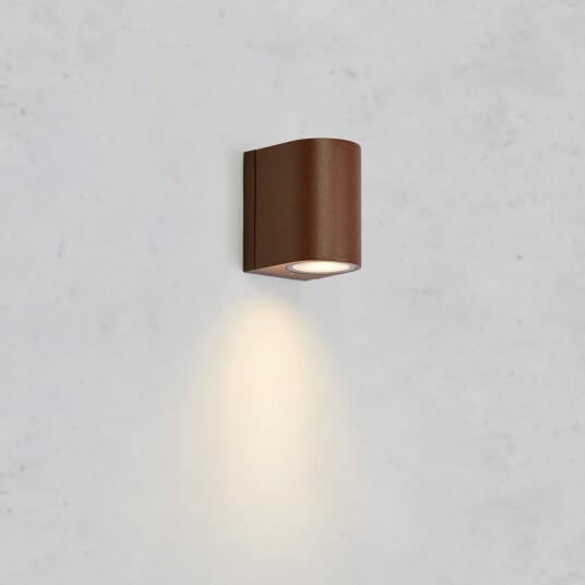 Alor utendørs LED-vegglampe, brun, 1 lyskilde, IP65, dimbar Markslöjd - Skandinavisk - Aluminium - Med en lyskilde