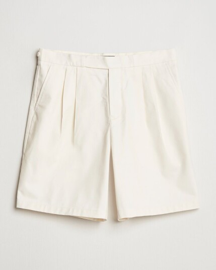 Fred Perry Twill Pleated Tennis Shorts Ecru