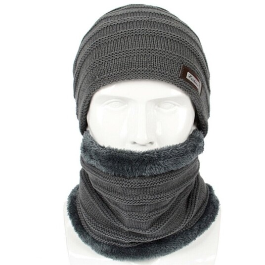 Hatt og skjerf grå Hatt og skjerf grå