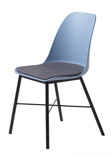 Whise spisestuestol i støvet blå og grå, stell i svart metall.