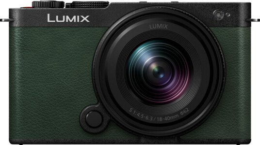 Panasonic Lumix S9 kit 18-40mm f/4.5-6.3 Dark Olive 24.2 MP Panasonic Lumix S9 kit 18-40mm f/4.5-6.3 Dark Olive 24.2 MP