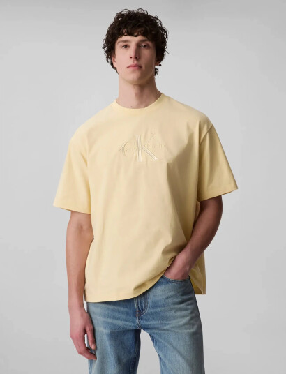 Calvin Klein Jeans Ss Hero Monologo Emb 16S Crewnck - Yellow - XS