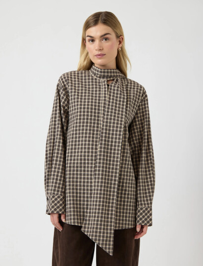 Yas Yascarlina Ls Long Shirt D2D Beige 40 Yas Yascarlina Ls Long Shirt D2D Beige 40