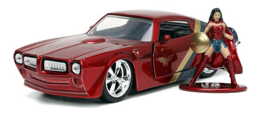 Jada Toys DC Comics Wonder Woman 1972 Pontiac Firebird 1:32