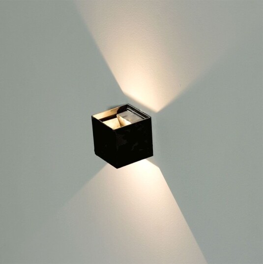 V Tac 12W LED vegglampe IP65 utendørs sort firkantet justerbar spredning inkl. lyskilde Dimbar : Ikke dimbar Kulør : Varm V Tac 12W LED vegglampe IP65 utendørs sort firkantet justerbar spredning inkl. lyskilde Dimbar : Ikke dimbar Kulør : Varm