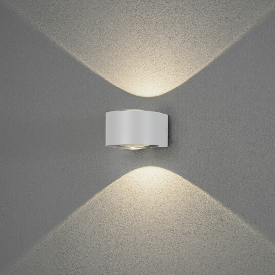 Konstsmide Gela vegglampe utendørs opp/ned 2x6W IP54 - Hvit