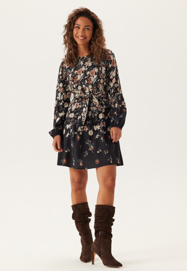 Vila Vielma O neck L/S SHORT DRESS