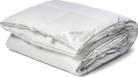 Helårsdyne Myk og fyldig dunfiberdyne 140x200 cm Nordstrand Home allergivennlig dyne