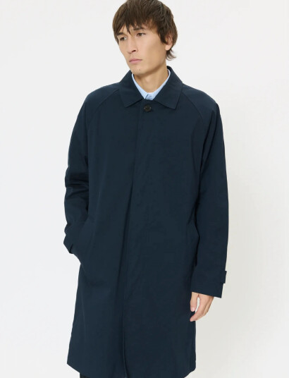 Matinique Maelijah 73   Navy   L