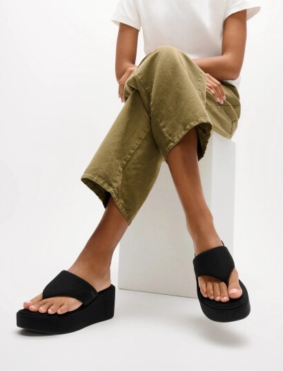 FitFlop Platfforms Wedge Toe Post Sandals Black 42