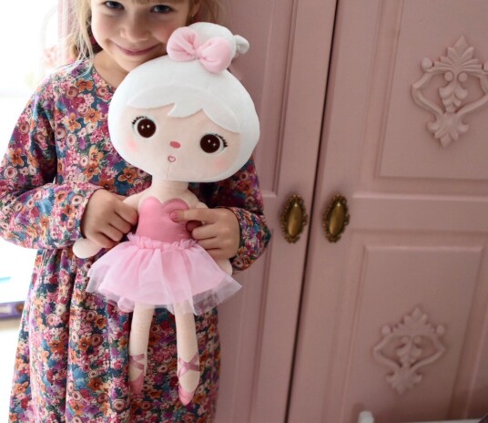 Metoo ballerinadukke 50cm