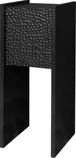 Ferm Living Scarni pidestall mørkbeiset ask Ferm Living Scarni pidestall mørkbeiset ask