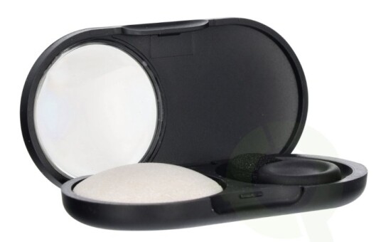 Pupa Milano Pupa Vamp! Wet & Dry Eyeshadow 1 g #401 White Snow Pupa Milano Pupa Vamp! Wet & Dry Eyeshadow 1 g #401 White Snow