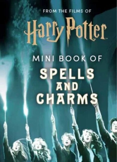 From the Films of Harry Potter: Mini Book of Spells and Charms av Insight Editions