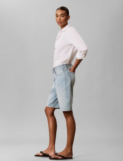 Calvin Klein Jeans Relaxed Bermuda Short Fresh Wate Blue 26 Calvin Klein Jeans Relaxed Bermuda Short Fresh Wate Blue 26