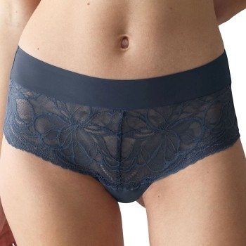 Triumph Body Make Up Illusion Lace Shorty   Blue   42