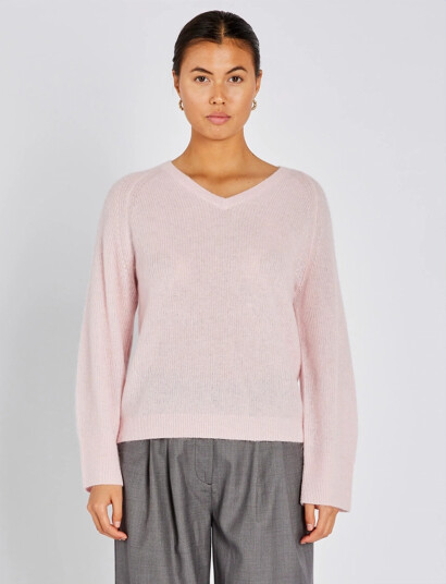 Bruuns Bazaar Fluffybbamera Knit   Pink   L