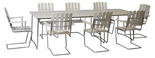 Grythyttan Stålmöbler B31 spisegruppe Hvitlakkert ek/galvanisert stål 8 lenestoler, bord 84 x 92 cm & bord 170 x 92 cm