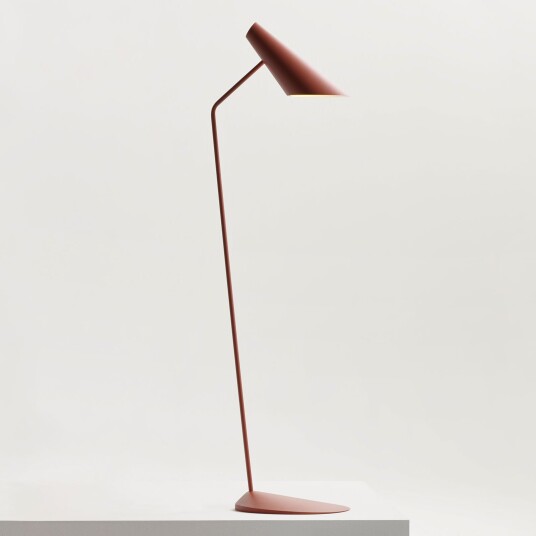 Vibia I.Cono 0712 Designer gulvlampe rødbrun Stue 127 Rød Vibia I.Cono 0712 Designer gulvlampe rødbrun Stue 127 Rød