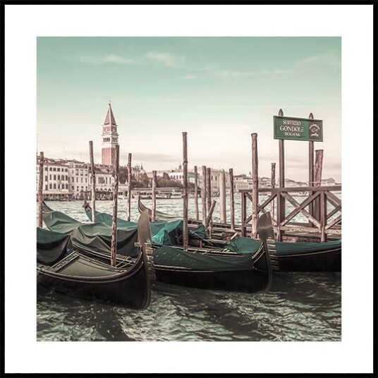 Melanie Viola VENICE Grand Canal and Gondolas | urban vintage style Plakat Plakat / 100x100cm 