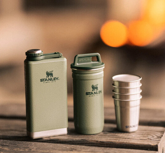Stanley The Pre-Party Shotglass + Flask Set Hammertone Green 4X59ml/236Ml