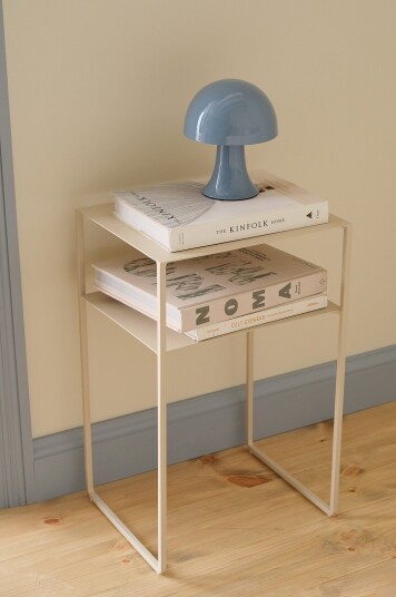 Ellos Home Nattbord Lyrio 30x35 cm Beige Ellos Home Nattbord Lyrio 30x35 cm Beige