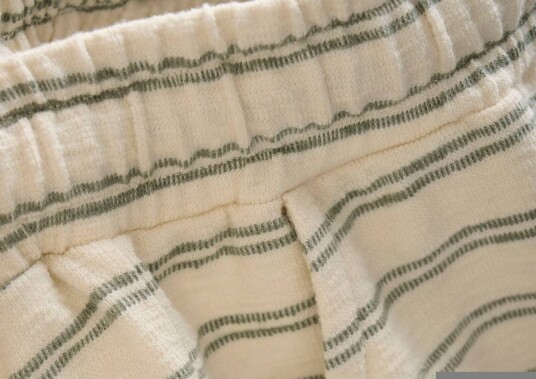 Hummel Flik Shorts Irish Cream (116 / 6 år)