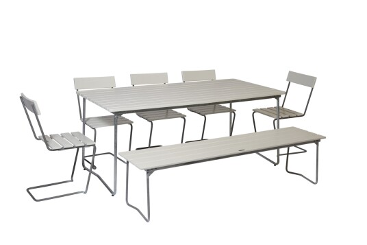 Grythyttan Stålmöbler B31 spisegruppe Hvitlakkert ek/galvanisert stål 5 stoler, benk 170 cm & bord 170 x 92 cm