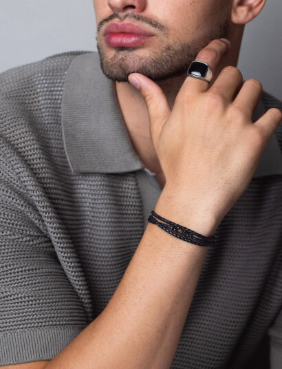 Nialaya Men"s Black Wrap Around Leather Bracelet   Black   M 17 cm