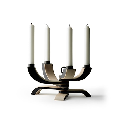 Nordic Light 4-armet Lysestake Svart Nordic Light 4-armet Lysestake Svart