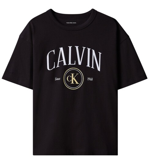 Calvin Klein T skjorte CK Logo Puh SvartSvart Calvin Klein 16 år (176) T skjorte