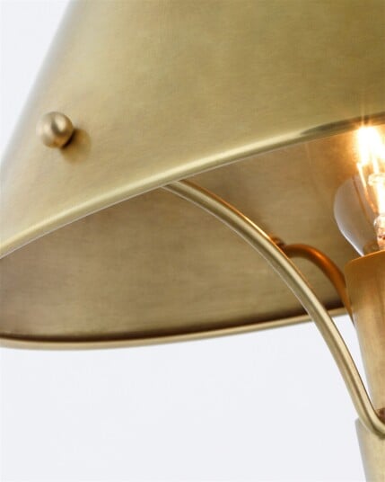 Turlington bordslampa antik mässing Turlington bordslampa antik mässing