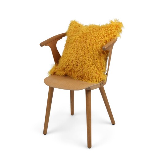 Warm & Comfy Saueskinnpute Krøllet Tibet 50x50 cm Sennepsgul