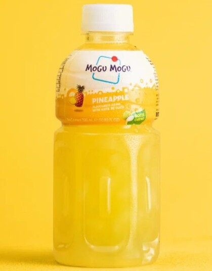 Mogu Mogu Nata De Coco Pineapple Ananasjuice med Kokosgelebiter 320 ml Thailand Mogu Mogu Nata De Coco Pineapple Ananasjuice med Kokosgelebiter 320 ml Thailand